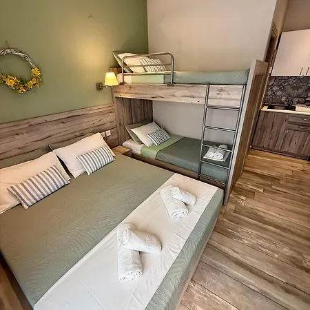αvli & No 3 Apartment *