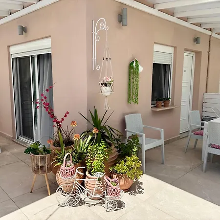 Apartamento αvli & No 3 *