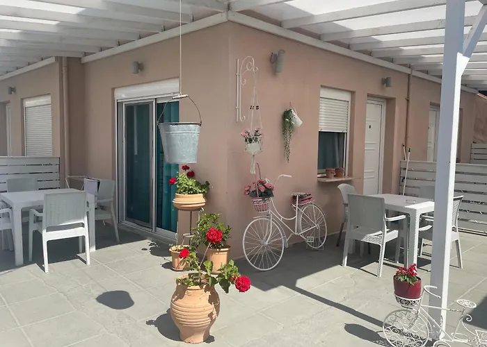Αvli villa Sarti 3 * Sarti