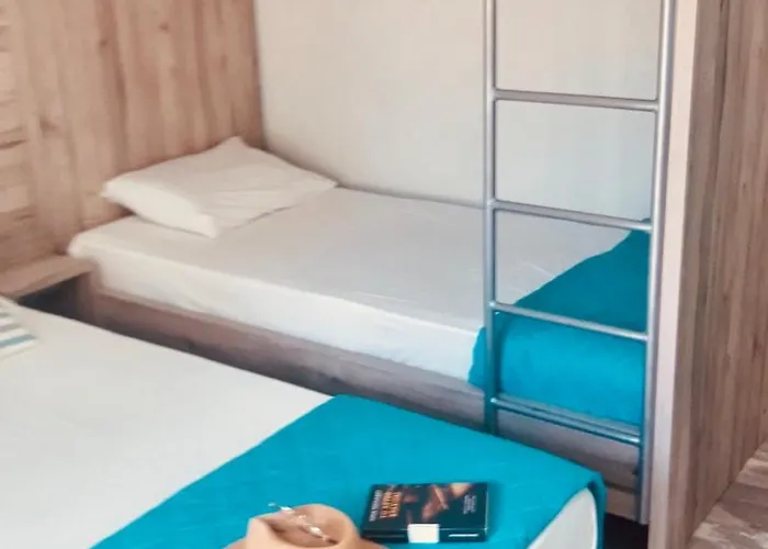 Διαμέρισμα Αvli villa Sarti 3 *