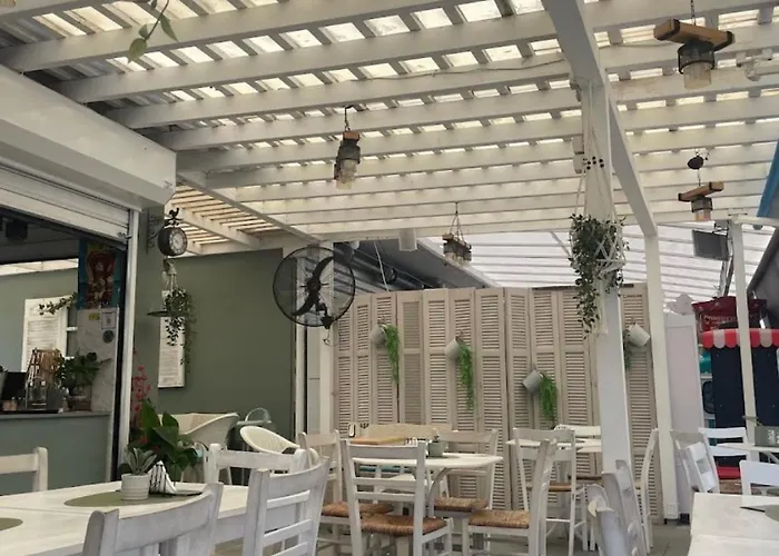 Appartement Αvli Sarti Studios & Apartments No 3 *