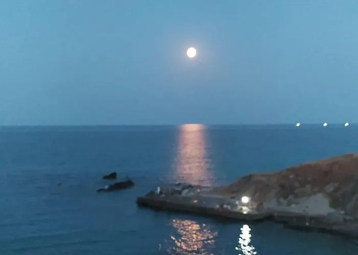 Αvli villa Sarti 3 *