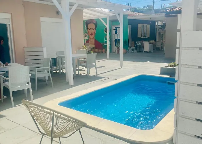 Αvli Sarti Studios & Apartments No 3 * Sarti